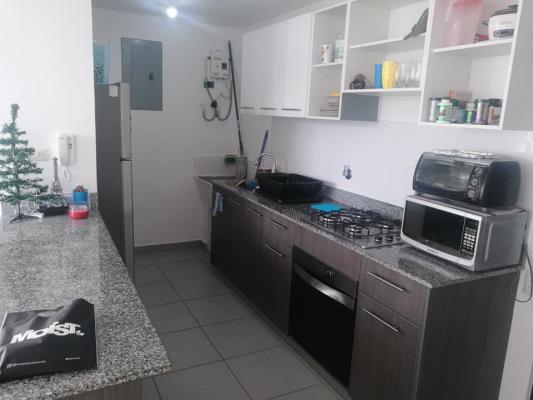 aviñon Tower, Betania