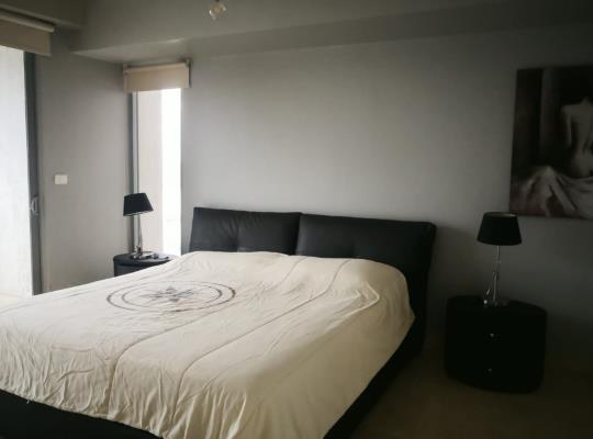 Yoo Panama, Avenida Balboa