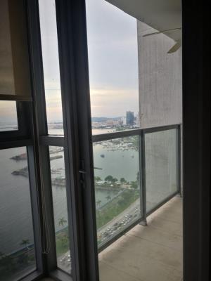 Yoo Panama, Avenida Balboa