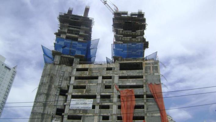 WorldWide Plaza, Área Metropolitana