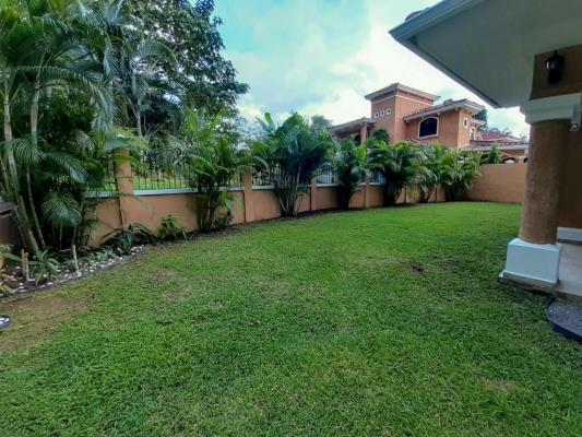 CLAYTON VILLAGE, apartamento