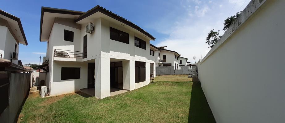 , Casa en alquiler en El Arado | P2538235