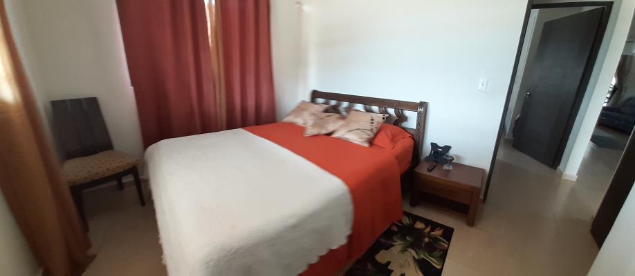 Hacienda Los Calderones, casa