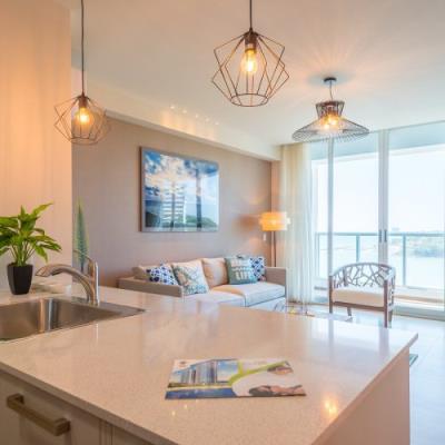 Royal Palms, Nueva Gorgona