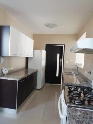 The Regent, Área Metropolitana