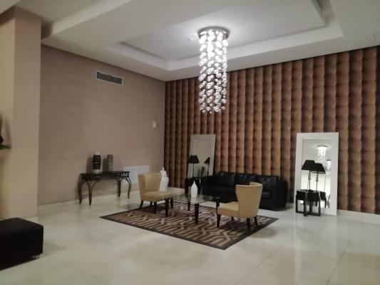 The Regent, Área Metropolitana