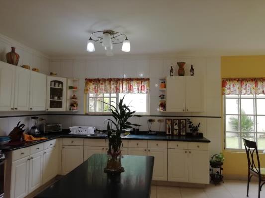 Costa del Este, Costa Azul, casa