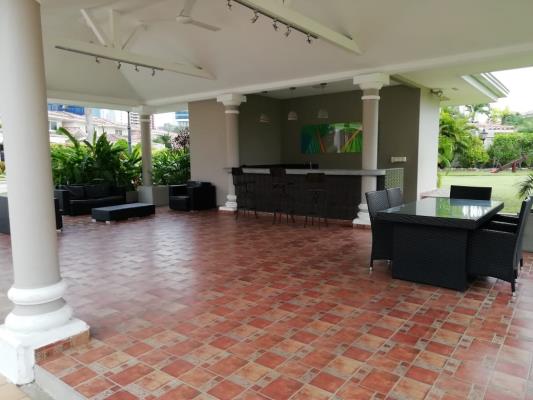 Costa del Este, Costa Azul, casa