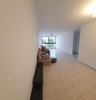 Condado Plaza, El Cangrejo