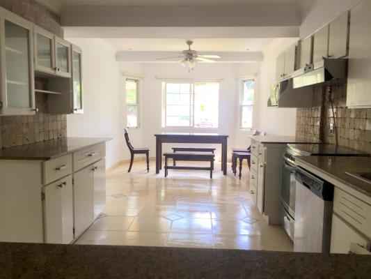 , Casa en alquiler en Ancón | P2570463