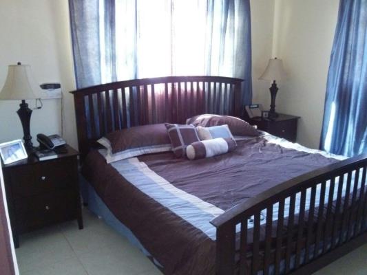 Urbanización del Lago, Panamá