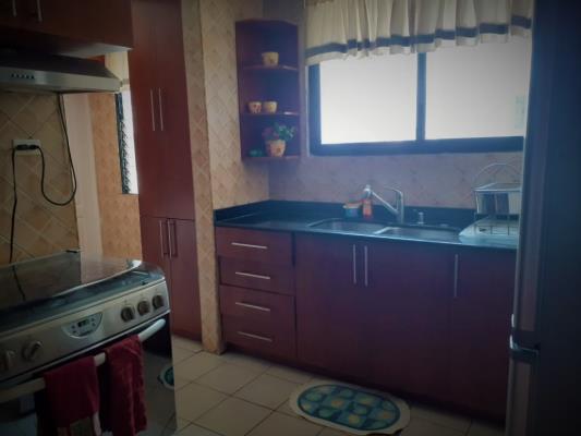 Torres Ebbelle, Bella Vista