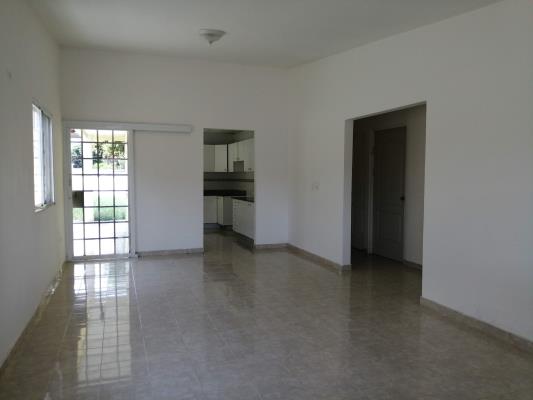 Quintas de Nuevo Arraijan , Juan Demostenes Arosemena