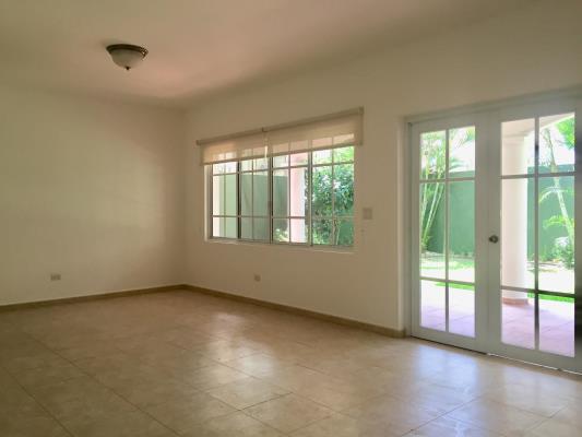 , Casa en alquiler en Costa del Este | P2594669