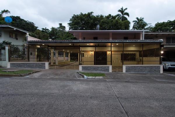 , Casa en alquiler en Ancón | P2602089