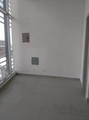 The Regent Costa del Este, Área Metropolitana