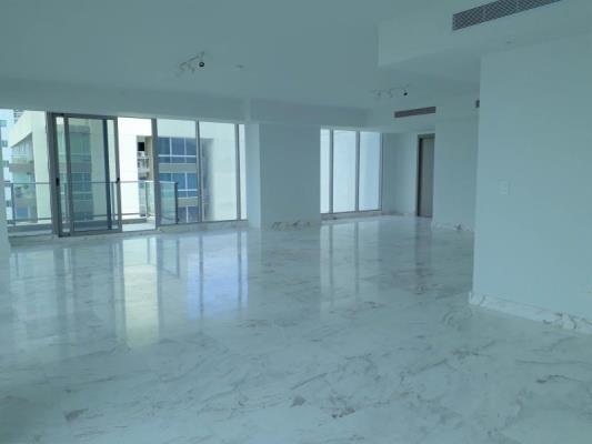 PH Regalia, Área Metropolitana