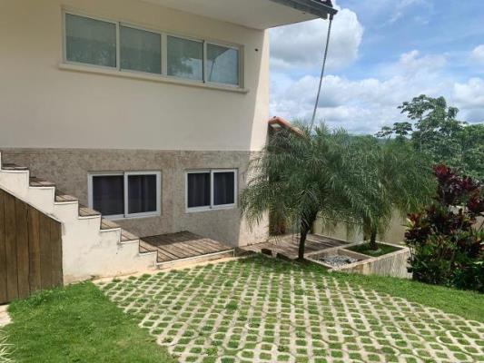 , House for sell in Rufina Alfaro | P2612358