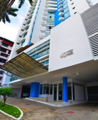 44 & PARK, apartamento