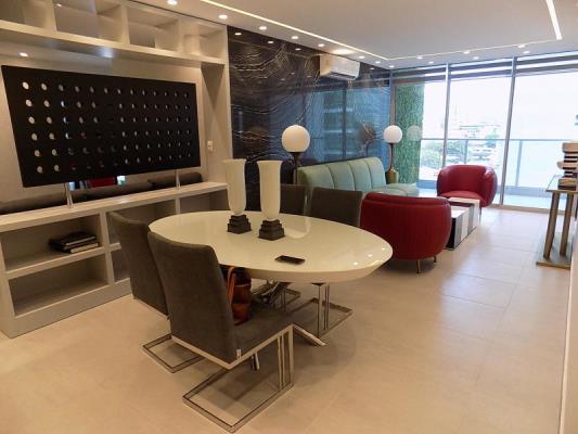 Jade Tower, Área Metropolitana