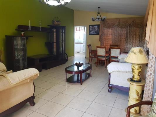 , Casa en alquiler en Rufina Alfaro | P2692865