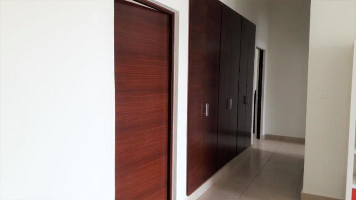 , Casa en alquiler en Rufina Alfaro | P2693978