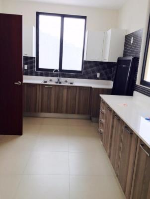 River Valley - Casas, Arraiján