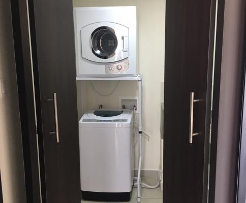 PH MIDRISE WOODLANDS, apartamento