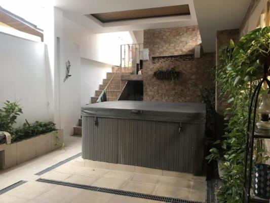 , Casa en alquiler en Parque Lefevre | P2696778