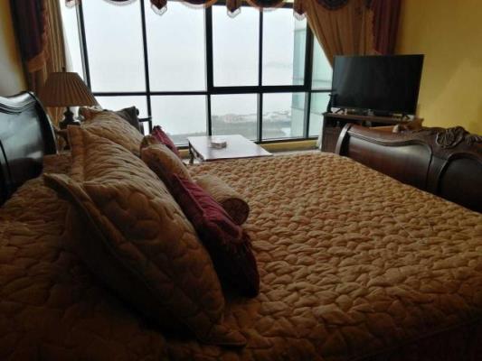 Plaza Miramar, apartamento