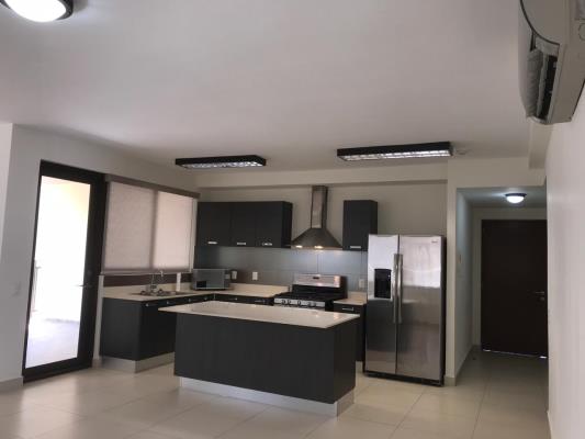 River Valley, Panamá Pacífico