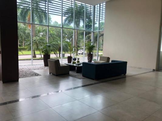 Bayside Condominium, apartamento