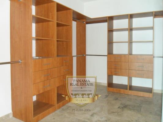 Aquamare, Punta Pacifica