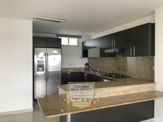 Altamira Gardens, Arraiján