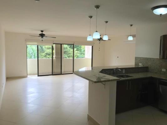 Embassy Club Garden, apartamento