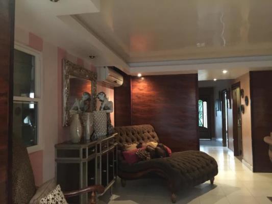 , Casa en alquiler en Rufina Alfaro | P2752855