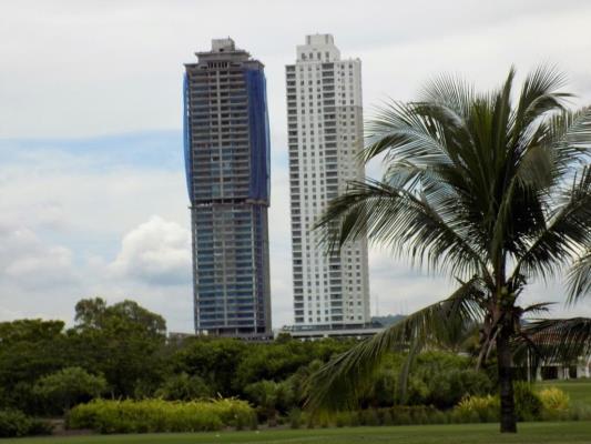 , Terreno en venta en Santa Maria | P2753415