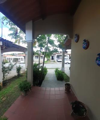 Brisas del golf arraijan , Arraiján