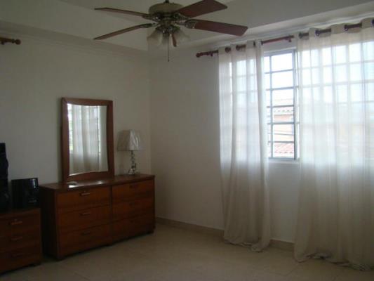 , Casa en alquiler en Betania | P2762095