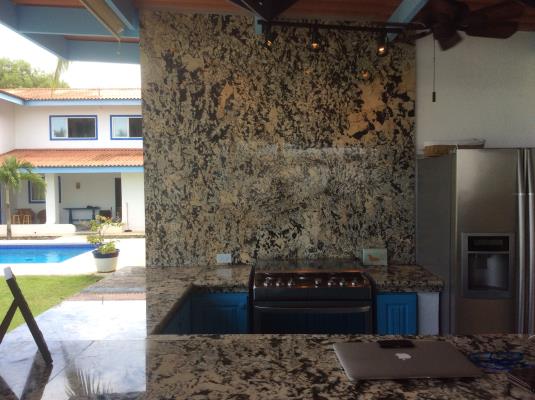 Playa Las Lajas, Chiriqui, San Félix