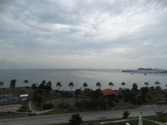 , Avenida Balboa