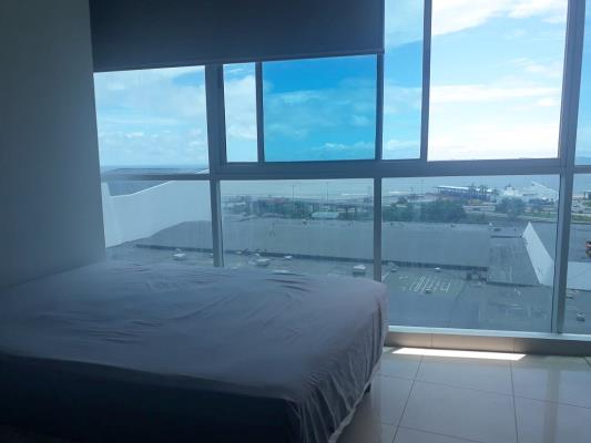 Serenity at the bay, Panamá