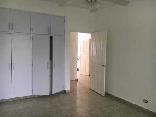 , Casa en alquiler en Parque Lefevre | P2824388