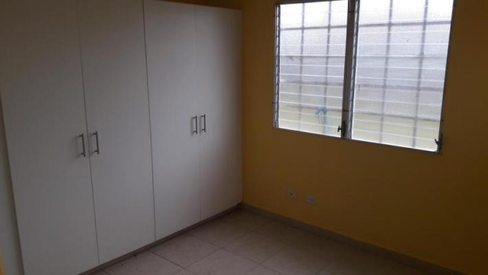 , Casa en alquiler en Barrio Colón | P2855643