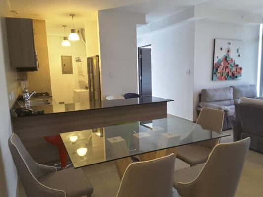 The One Tower , apartamento