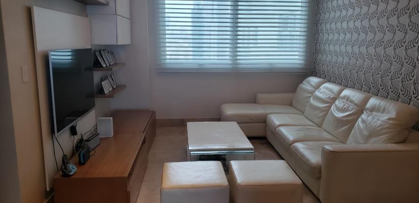 Q Tower , Área Metropolitana