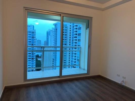 Latorraca, apartamento