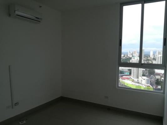 Rainbow Tower, Área Metropolitana