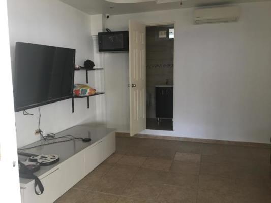 , Casa en alquiler en Costa del Este | P2893422