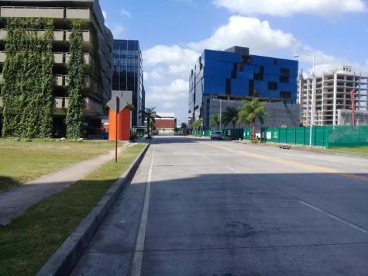 , Terreno en venta en Santa Maria | P2897314